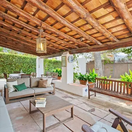 Casa Alba Garden & Calm Ferienhaus