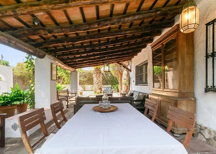 בית נופש Casa Alba Garden & Calm *