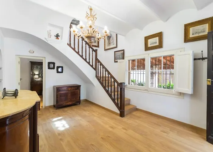 בית נופש Casa Alba Garden & Calm סיטגס